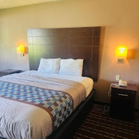 Governors Inn Shelby Buitenkant foto